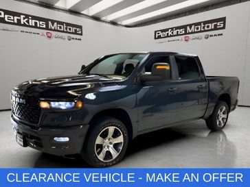 New 2026 RAM 1500 Express Crew Cab 4x4 5'7' Box