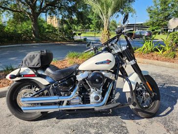 2018 Harley-Davidson Softail in a WHITE exterior color. Euro Cycles of Orlando 407-826-4269 eurocyclesoforlando.com 