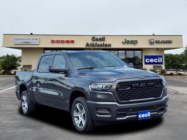2025 RAM 1500 Tradesman Crew Cab 4x4 5'7' Box