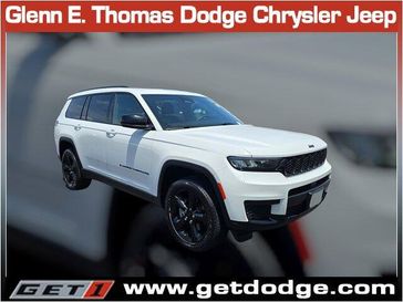 Used 2023 Jeep Grand Cherokee L Altitude
