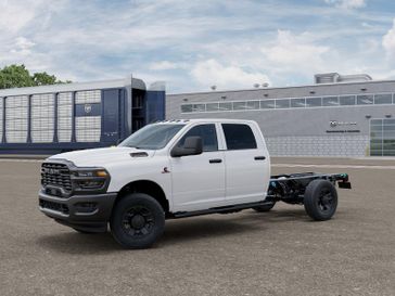 New 2027 RAM 3500 Tradesman Crew Cab Chassis 4x4 60' Ca