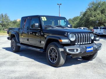 Used 2023 Jeep Gladiator Overland