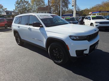 Used 2024 Jeep Grand Cherokee L Altitude
