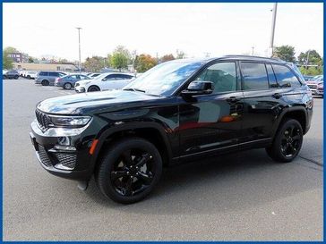 New 2025 Jeep Grand Cherokee Limited