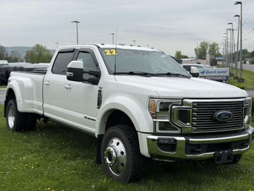 2022 Ford F-450SD Lariat