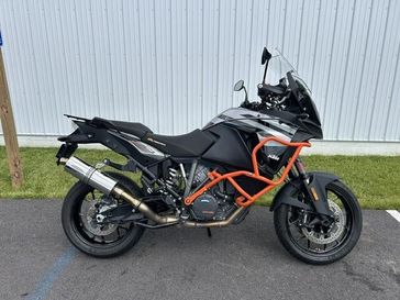 2020 KTM 1290 Super Adventure S 