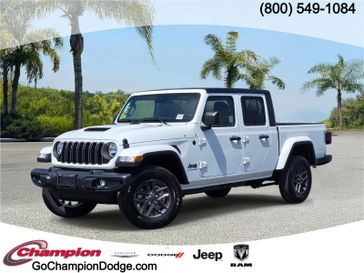 New 2025 Jeep Gladiator Sport S 4x4