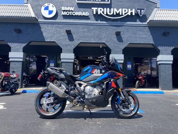 2025 BMW M 1000 XR