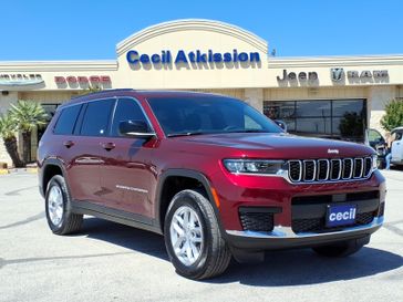 New 2026 Jeep Grand Cherokee L Laredo 4x2