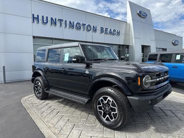New 2025 Ford Bronco Outer Banks