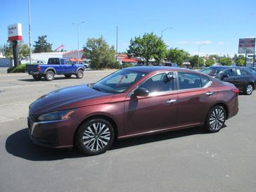 Garnet Pearl Metallic