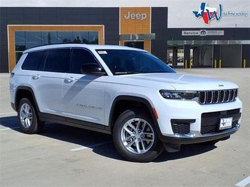 New 2025 Jeep Grand Cherokee L Laredo