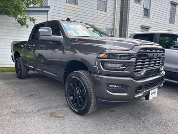 2025 RAM 2500 Big Horn Crew Cab 4x4 6'4' Box Granite Crystal Metallic Clear Coat