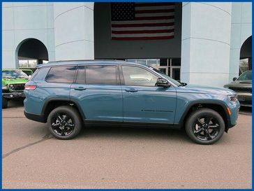 New 2026 Jeep Grand Cherokee Limited