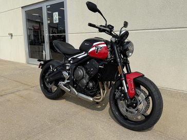 2025 Triumph TRIDENT 660