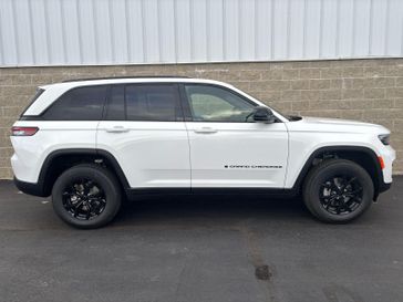 New 2025 Jeep Grand Cherokee Altitude X 4x4