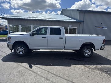 New 2026 RAM 2500 Tradesman Crew Cab 4x4 8' Box