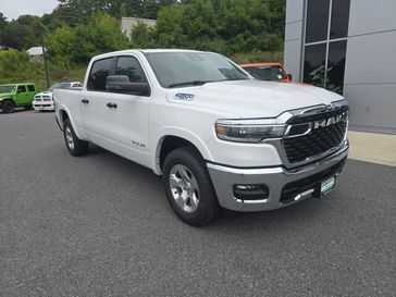 New 2025 RAM 1500 Big Horn Crew Cab 4x4 6'4' Box