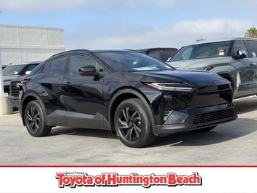 New 2026 Toyota C-HR SE