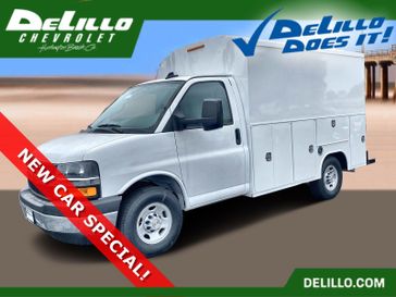 New 2025 Chevrolet Express Commercial Cutaway Work Van