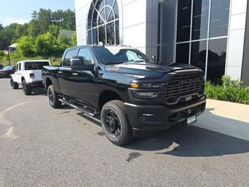 2025 RAM 2500 Tradesman Crew Cab 4x4 6'4' Box