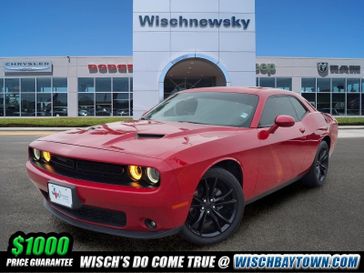 Used 2016 Dodge Challenger SXT