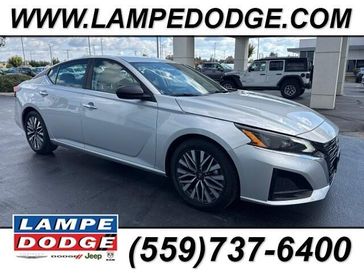 Used 2024 Nissan Altima 2.5 SV