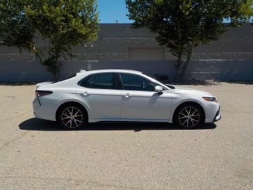 2023 Toyota Camry  SE