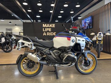 2026 BMW R 1300 GS Adventure - TROPHY - RACING BLUE METALLIC 