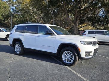 New 2026 Jeep Grand Cherokee L Laredo 4x2