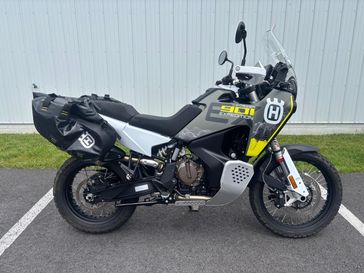 2025 Husqvarna Norden 901