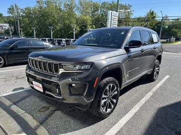 Used 2023 Jeep Grand Cherokee L Overland