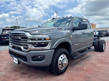 New 2026 RAM 3500 Big Horn Crew Cab Chassis 4x4 60' Ca