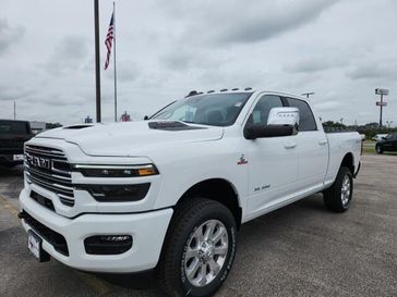 New 2025 RAM 2500 Laramie Crew Cab 4x4 6'4' Box