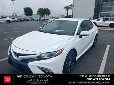 2020 Toyota Camry SE