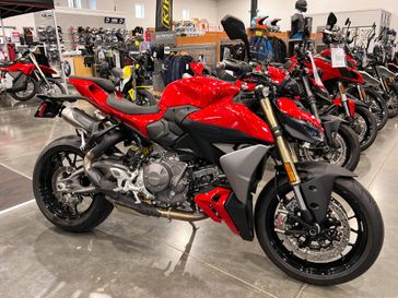 2026 Ducati Streetfighter V2 