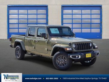 New 2025 Jeep Gladiator Sport S 4x4
