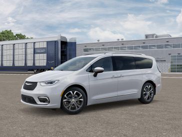 New 2026 Chrysler Pacifica Pinnacle Awd