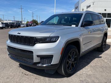 Used 2024 Jeep Grand Cherokee L Altitude