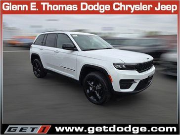 New 2025 Jeep Grand Cherokee Altitude 4x2