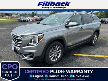 Used 2024 GMC Terrain SLT