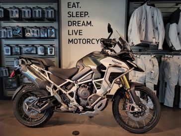 2024 Triumph TIGER 1200 RALLY EXPLORER