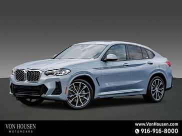 2022 BMW X4 xDrive30i