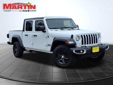 2023 Jeep Gladiator Sport