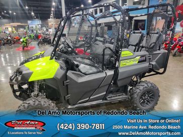 2024 Honda SXS700M4DLR  in a KRYPTON GREEN exterior color. Del Amo Motorsports of Redondo Beach (424) 304-1660 delamomotorsports.com 