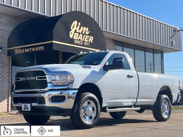2024 RAM 2500 Tradesman Regular Cab 4x4 8' Box