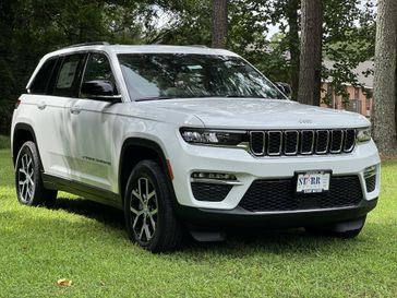 New 2025 Jeep Grand Cherokee Limited 4x4