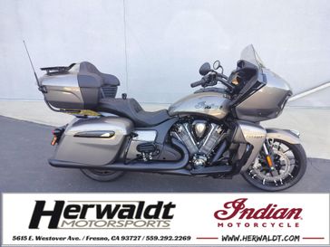 2026 Indian Motorcycle Pursuit Dark Horse