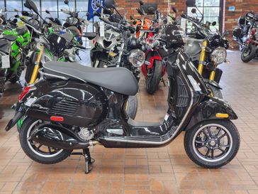 2024 Vespa GTS SUPER 300 