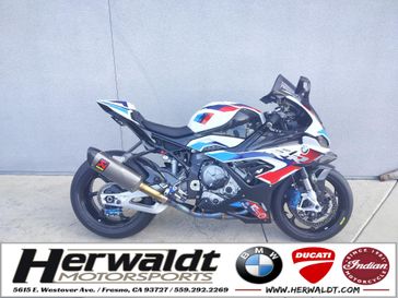 2022 BMW M 1000 RR